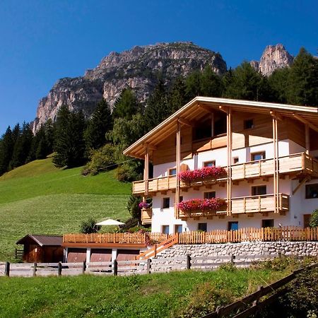Ciasa Col Cuch Apartamento La Villa  Exterior foto
