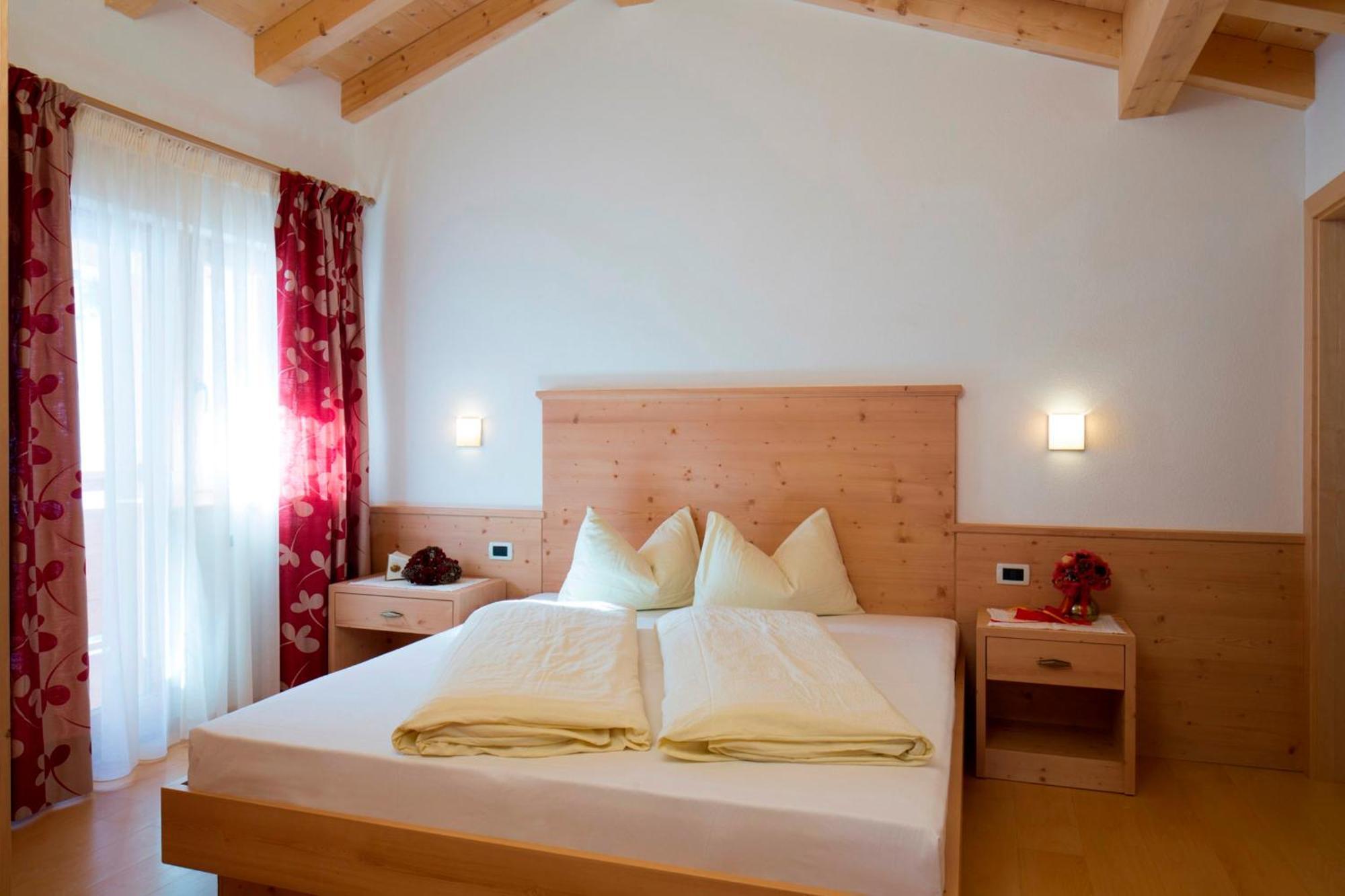 Ciasa Col Cuch Apartamento La Villa  Quarto foto
